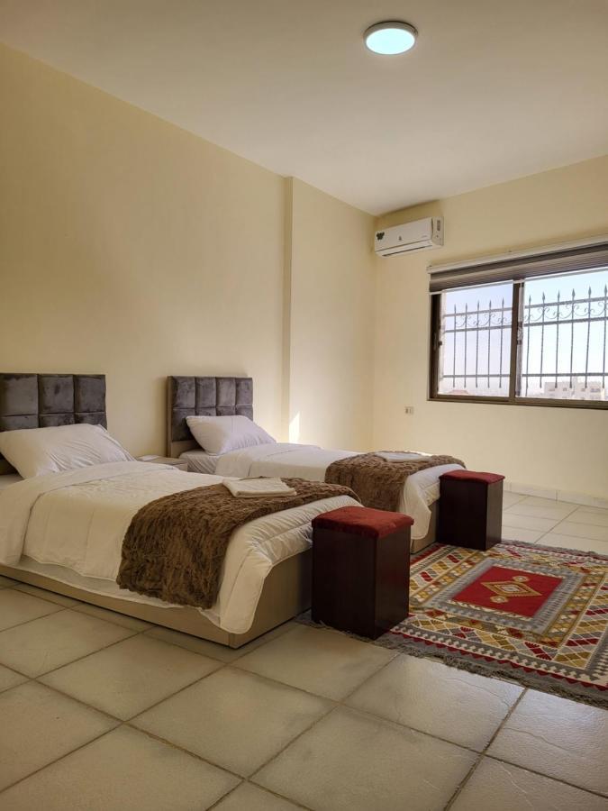 Ibn Kathir Apartment Madaba Exterior foto
